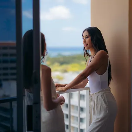 Waikiki Malia-3