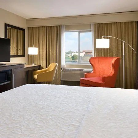Hampton Inn Gillette-3
