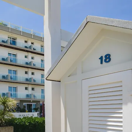 Hotel Augustus- Direttamente sul mare-3