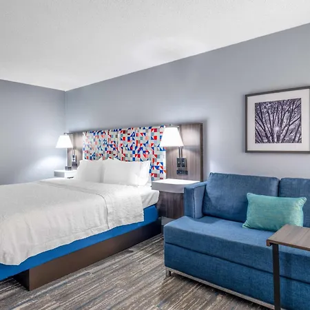 Hampton Inn Sanford-3