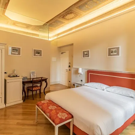 Casa Isolani Guest House Piazza Maggiore 1-2
