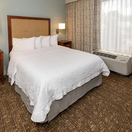 Hampton Inn & Suites Nashville-Green Hills-3
