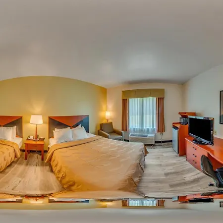 Quality Inn & Suites Chambersburg Northeast-3
