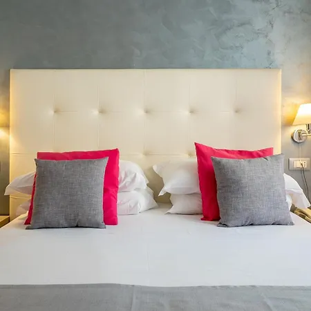 Hotel Gabriella-3