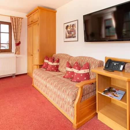 Hotel Alte Krone-3