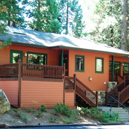 Mount Shasta Resort-2
