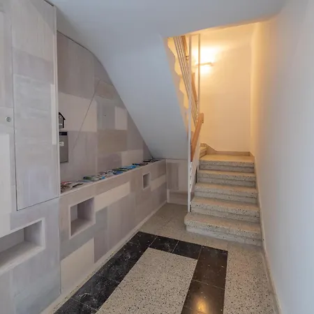 Agi Gloria Rooms-2