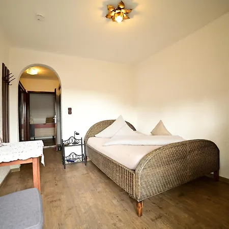 Hotel Zrenners Garni-3