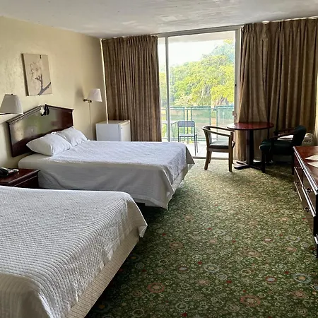 Hotel Chateaubleau-3