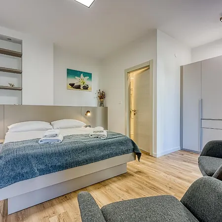 Villa Ladavac B&B-2