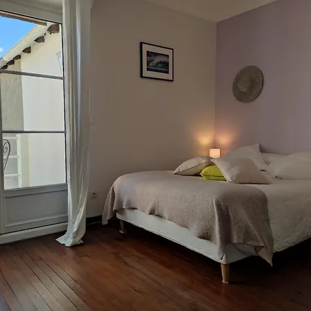 B&B Amphitryon-2