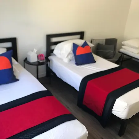 Modern Guesthouse Ironbound Newark With Kitchen-Fasttraintonyc-Onestoptoairport-2