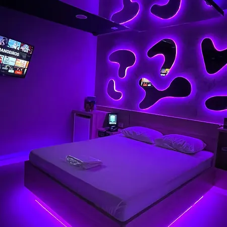 Luzes Motel-3