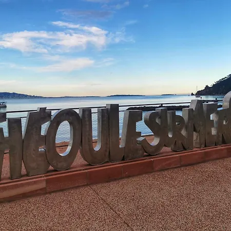 Rousseau-3
