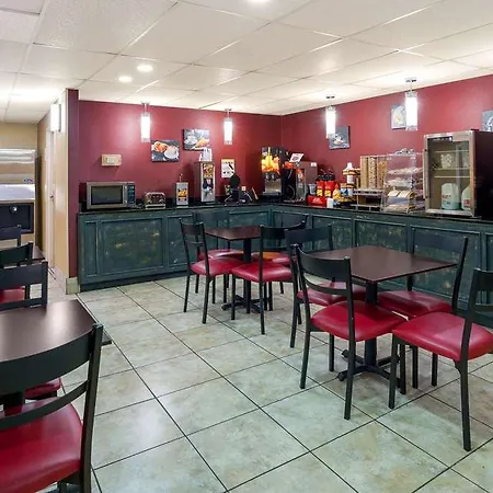 Rodeway Inn Brandon - Jackson East-3