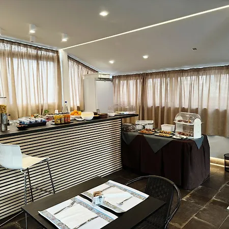 8Room Hotel-3