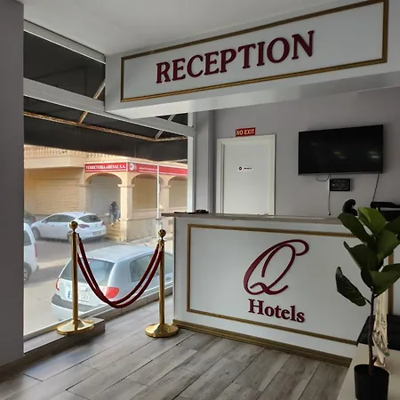 Q-Royal Skylounge-2