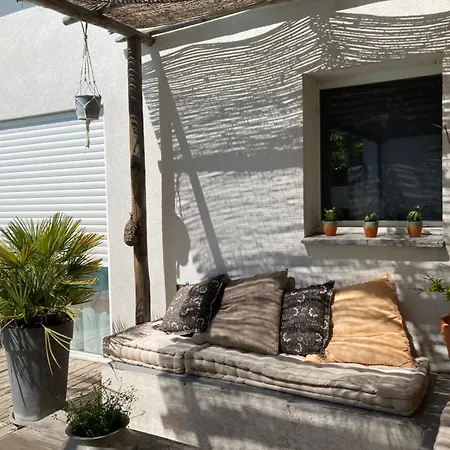 Maison d hôtes LA VILLA MADELEINE-2