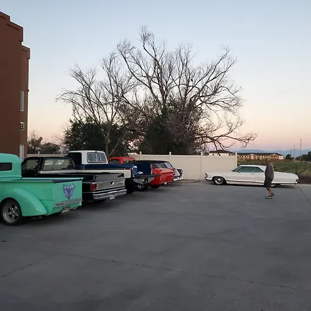 The Sunset Inn-3