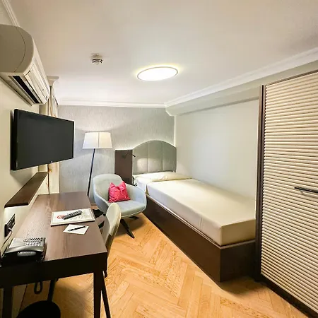 Hotel Elefant-2