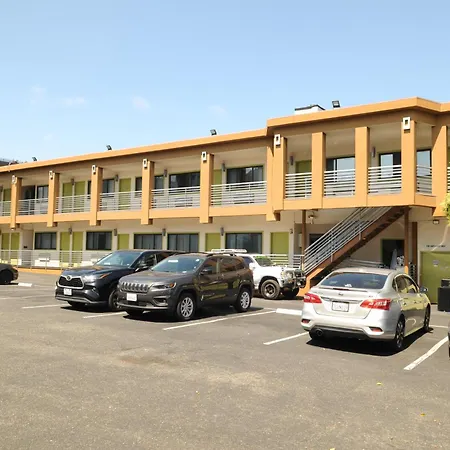 Civic Center Motor Inn-3