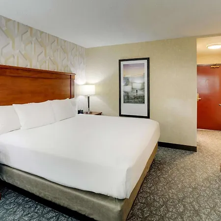 Drury Inn & Suites Marion-2