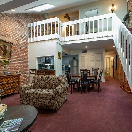 Quarter House Suites-2