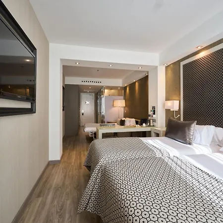 Catalonia Square 4* Sup-2
