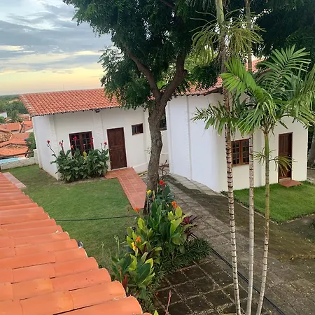 BED&BREAKFAST - HOSPEDARIA MORRO BRANCO 3MIN A PÉ DAS FALÉSIAs-3