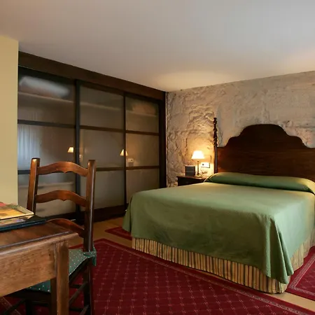 Hotel Pazo de Lestrove by Pousadas de Compostela-2