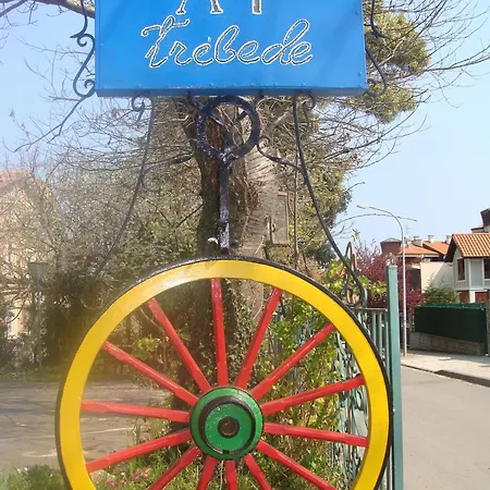Apartahotel Trébede-3