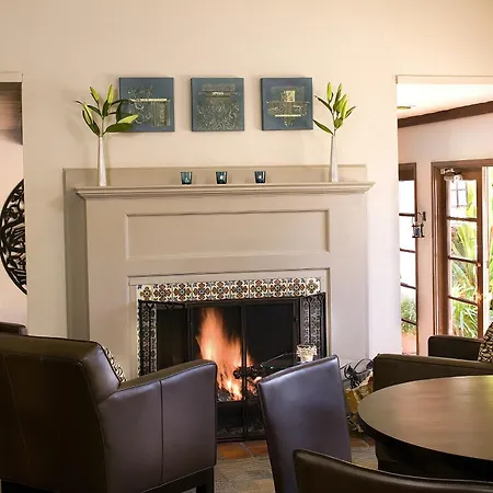 Casa Del Mar Inn-2