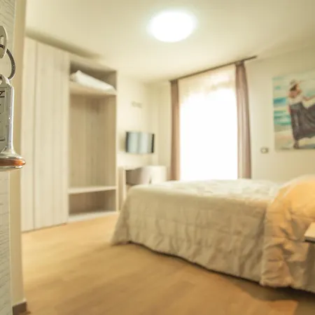 Hotel Nautic-2