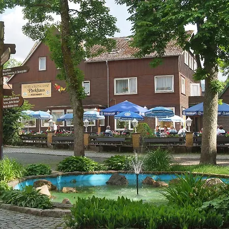 Hotel-Café-Restaurant Parkhaus-3