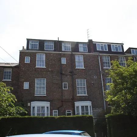 Holmwood House Guest Accommodation-2