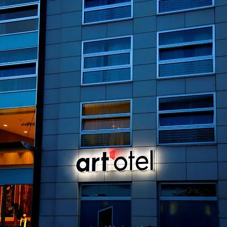art'otel berlin mitte, part of Radisson Hotel Group-2
