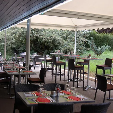 Logis Hotel Lons-le-Saunier - Restaurant Le Grill-3