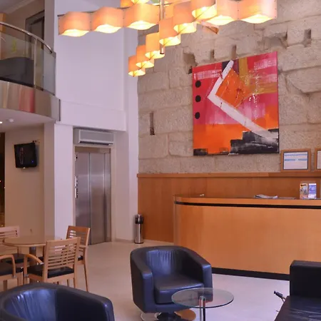 U Hotel Ogalia Vigo-3