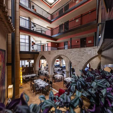 Hotel Monasterio Benedictino-2