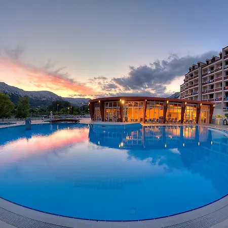 Sunny Baska Hotel By Valamar-3