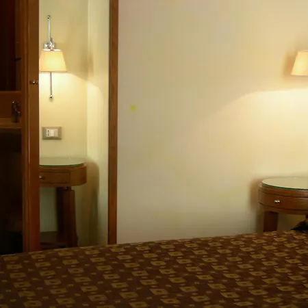 Hotel Select Garden-3