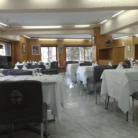Hotel Avenida-3
