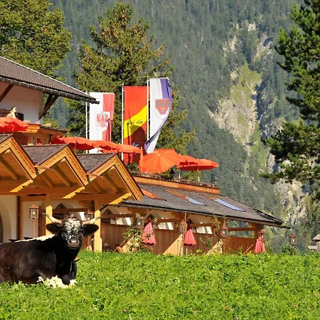 Groebl-Alm-3
