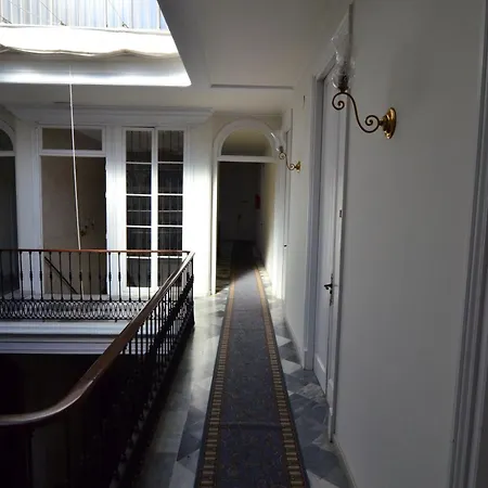 Nuevo Hotel-2