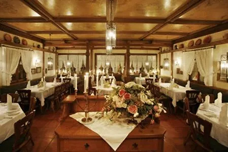 Hotel-Restaurant Esbach Hof-3