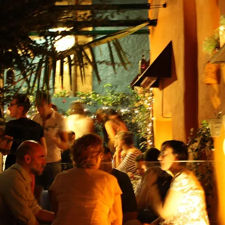 Albergue Revolutum Hostel-3