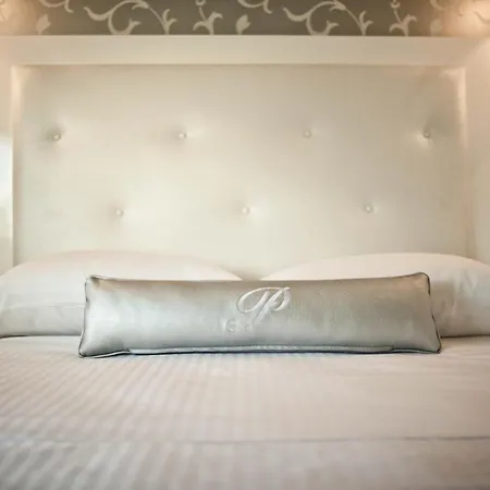 La Pensione Hotel-2