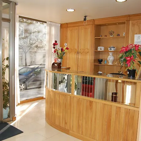 Hotel Cristal 1-3