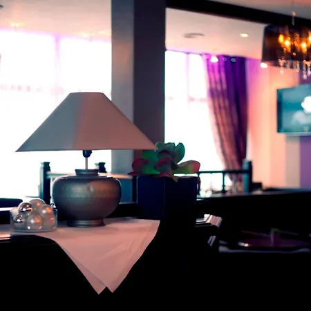 Dm Hotel-2