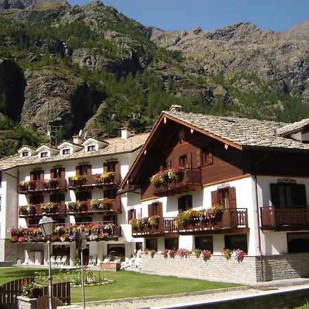 Hotel Jolanda Sport-3